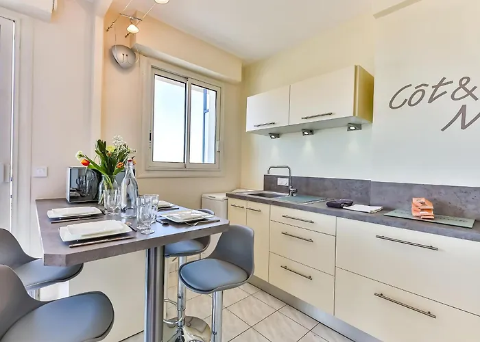 Cosy Lumineux, Front De Mer, Proche *