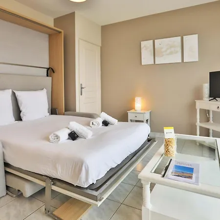 Cosy Lumineux, Front De Mer, Proche Apartman