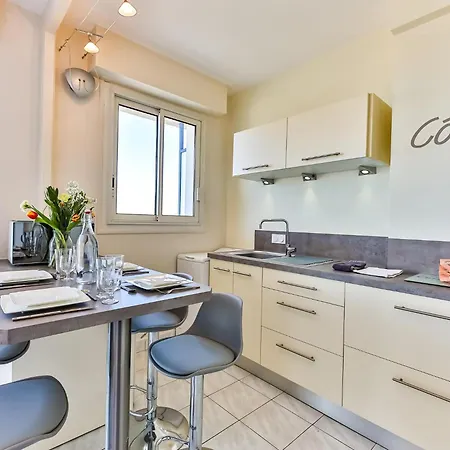 Cosy Lumineux, Front De Mer, Proche *