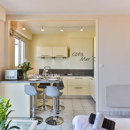 Cosy Lumineux, Front De Mer, Proche *